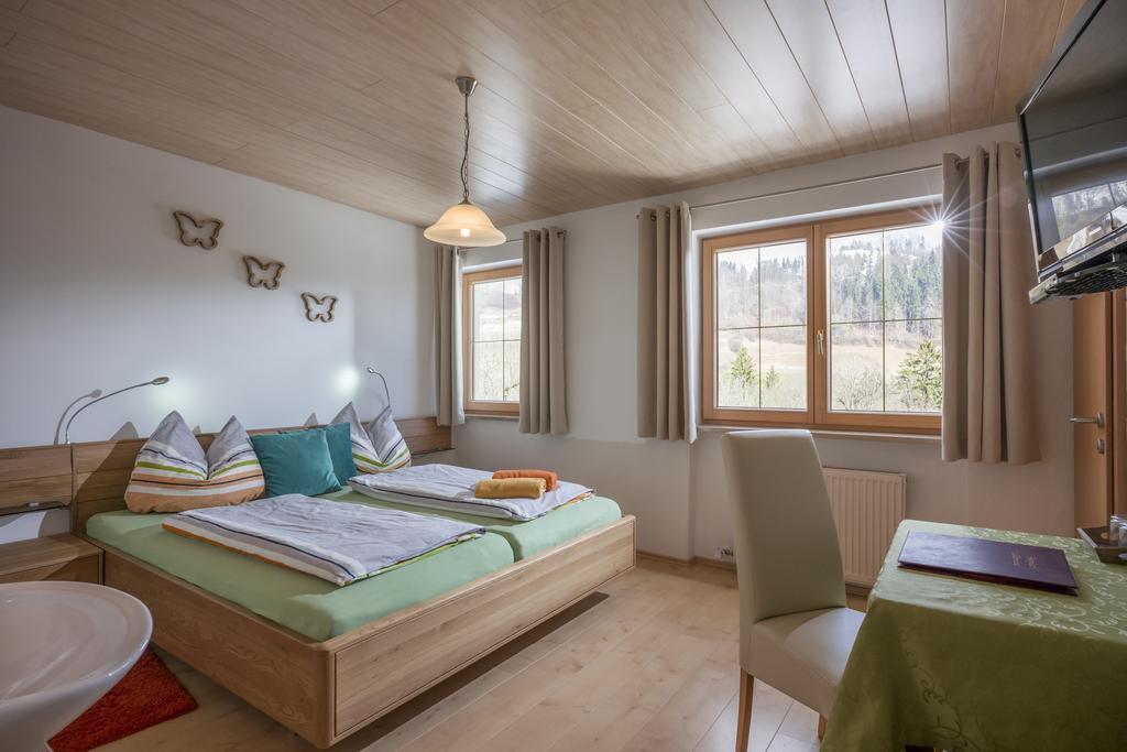 Hotel Haus Enzian Thiersee Esterno foto